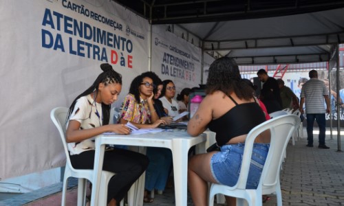 Governo do Estado entrega Cartão Recomeçar para São João de Meriti